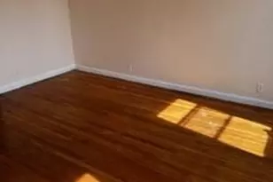 28 Lincoln St, Jersey City, NJ 07307 - Photo 8