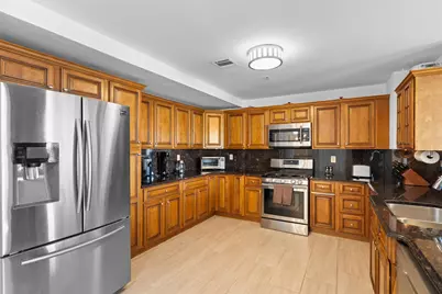 45 Broadway #302, Jersey City, NJ 07306 - Photo 8