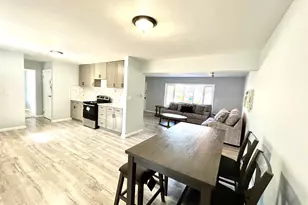 19 Oakdale Rd, Jersey City, NJ 07305 - Photo 8