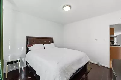 301 Ege Ave, Jersey City, NJ 07304 - Photo 4