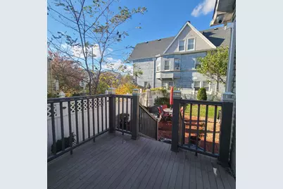 561 Avenue E, Bayonne, NJ 07002 - Photo 10