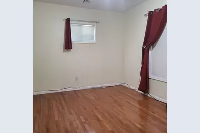 561 Avenue E, Bayonne, NJ 07002 - Photo 30