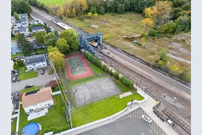 102 Wesmont Dr, Wood Ridge, NJ 07075 - Photo 30