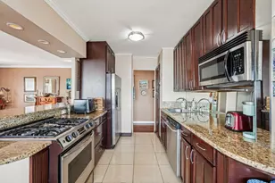 6040 Blvd E, West New York, NJ 07093 - Photo 12