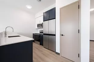 857 Bergen Ave, Jersey City, NJ 07306 - Photo 4
