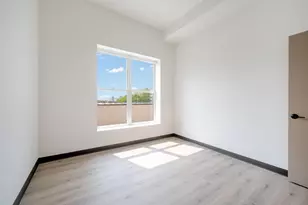 857 Bergen Ave, Jersey City, NJ 07306 - Photo 8