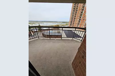 414 Harmon Cove Tower, Secaucus, NJ 07094 - Photo 14