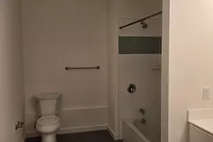 61 Virginia Ave, Jersey City, NJ 07304 - Photo 16