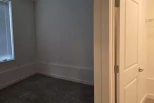 61 Virginia Ave, Jersey City, NJ 07304 - Photo 8