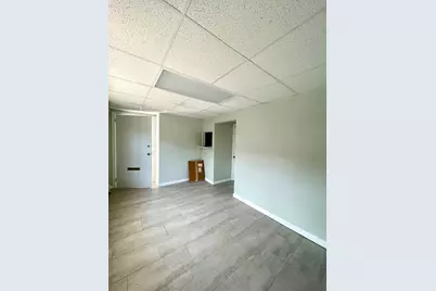 526 42nd St #1, Union City, NJ 07087 - Photo 2