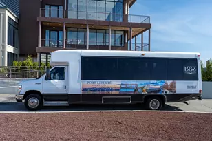 109 Shearwater Ct E, Jersey City, NJ 07305 - Photo 30