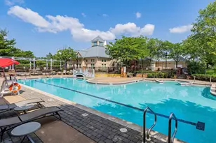 109 Shearwater Ct E, Jersey City, NJ 07305 - Photo 20