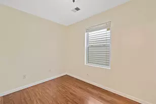 46 Armstrong Ave, Jersey City, NJ 07305 - Photo 12