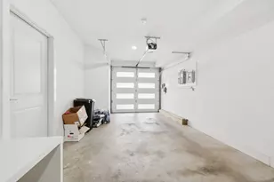 131 Zabriskie St, Jersey City, NJ 07307 - Photo 34