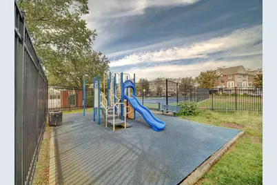 3 Atlas Ct, Jersey City, NJ 07305 - Photo 24