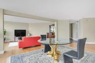 7004 Blvd E, Guttenberg, NJ 07093 - Photo 6