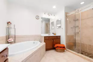 6 Elco Ct, Bayonne, NJ 07002 - Photo 22