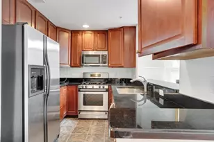 100 Abbie Ct, Guttenberg, NJ 07093 - Photo 8