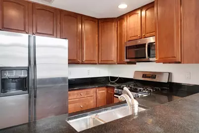 100 Abbie Ct #100, Guttenberg, NJ 07093 - Photo 10