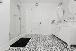 176 Avenue B, Bayonne, NJ 07002 - Photo 8