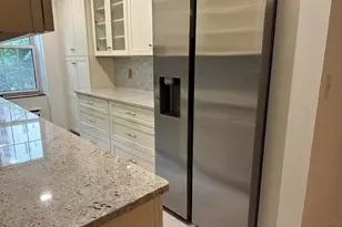 8450 Blvd E, North Bergen, NJ 07047 - Photo 8