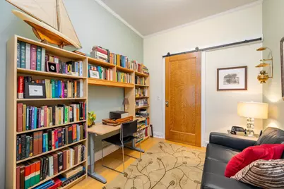 895 Summit Ave, Jersey City, NJ 07307 - Photo 10