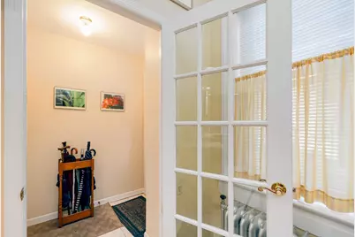 895 Summit Ave, Jersey City, NJ 07307 - Photo 6