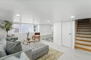 283 Griffith St, Jersey City, NJ 07307 - Photo 22