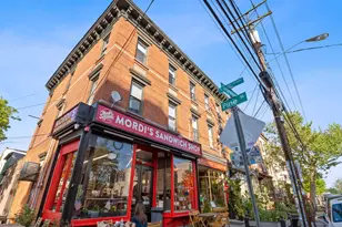 93 Pearsall Ave, Jersey City, NJ 07305 - Photo 28