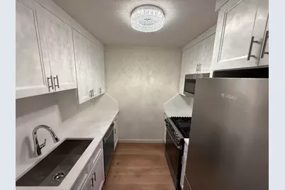 201 St Paul Ave #8F, Jersey City, NJ 07306 - Photo 4