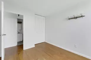 9019 Wall St, North Bergen, NJ 07047 - Photo 6