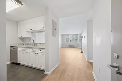 1 2nd St #1006, Jersey City, NJ 07302 - Photo 4