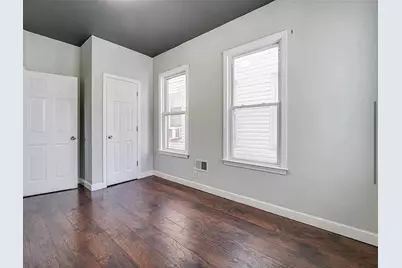 36 Dwight St #1, Jersey City, NJ 07305 - Photo 4