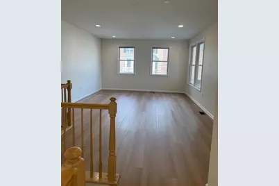 490 Fulton Ct #490, West New York, NJ 07093 - Photo 12