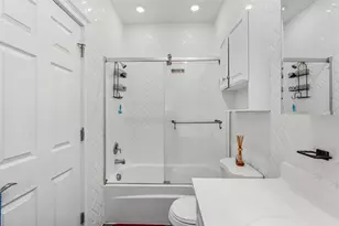 145 Bleecker St, Jersey City, NJ 07307 - Photo 26