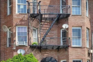 130 45th St, Union City, NJ 07087 - Photo 2