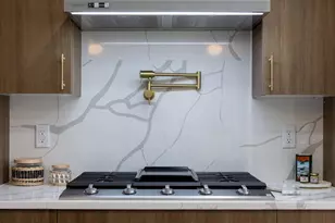 17 Leonard St, Jersey City, NJ 07307 - Photo 8