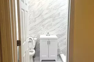 56 Waverly St, Jersey City, NJ 07306 - Photo 12