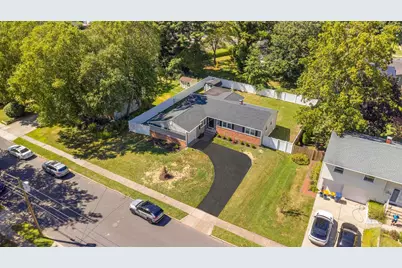 6 Hillsdale Rd, Lawrence Township, NJ 08648 - Photo 1