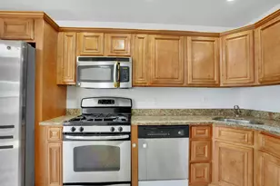 230 71st St, Guttenberg, NJ 07093 - Photo 8