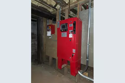 815 Montgomery St, Jersey City, NJ 07306 - Photo 12