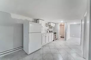 35 Lexington Ave, Jersey City, NJ 07304 - Photo 10