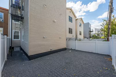 38 Zabriskie St #2L, Jersey City, NJ 07307 - Photo 16