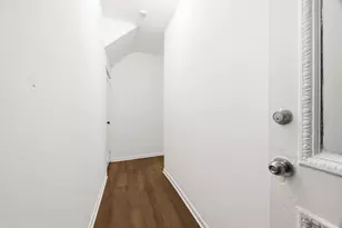 126 Grant Ave, Jersey City, NJ 07305 - Photo 16