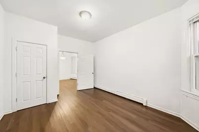 126 Grant Ave, Jersey City, NJ 07305 - Photo 4