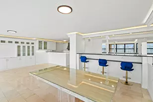 7004 Blvd E, Guttenberg, NJ 07093 - Photo 10