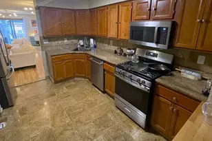 213 69th St, Guttenberg, NJ 07093 - Photo 6