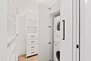 139 Christopher Columbus Dr, Jersey City, NJ 07302 - Photo 10