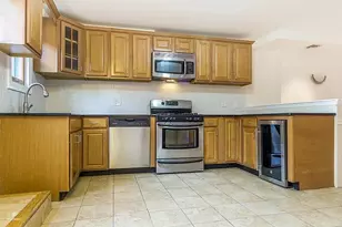 104 Erie St, Jersey City, NJ 07302 - Photo 4