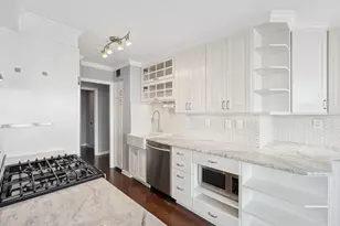 6040 Blvd E, West New York, NJ 07093 - Photo 12